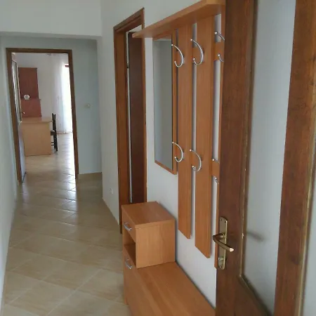 L&k Apartment *